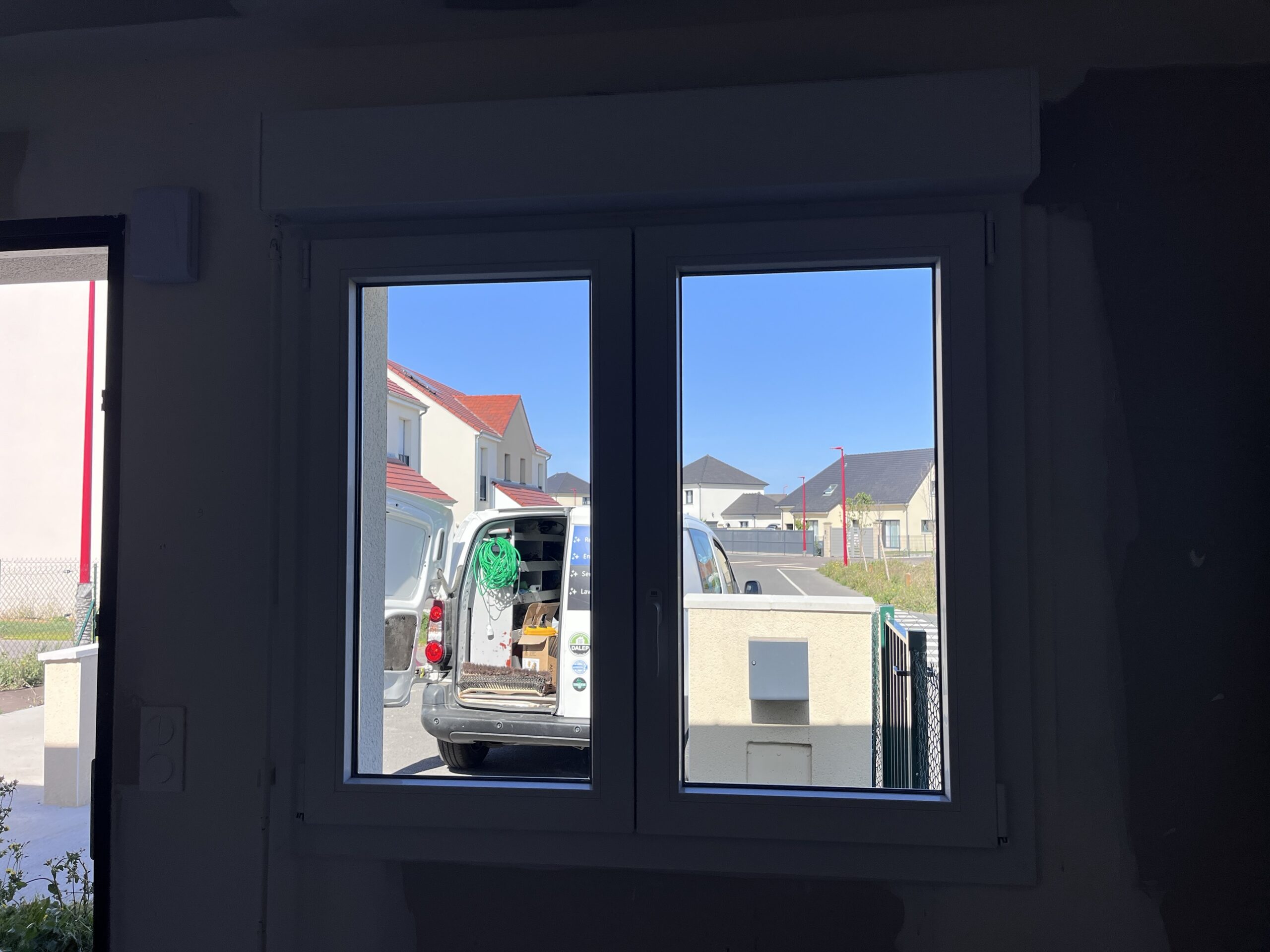 Vitrage après nettoyage de fin de chantier à Sannerville